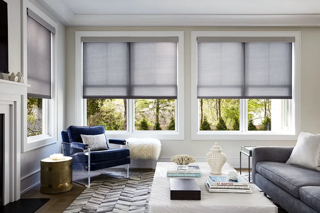 Cordless roller shades in a modern home, photo 5